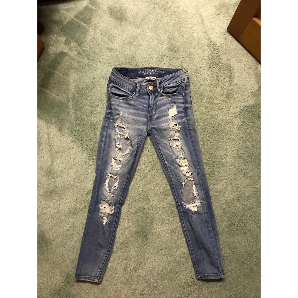 AE Super Stretch Destroyed Jeans